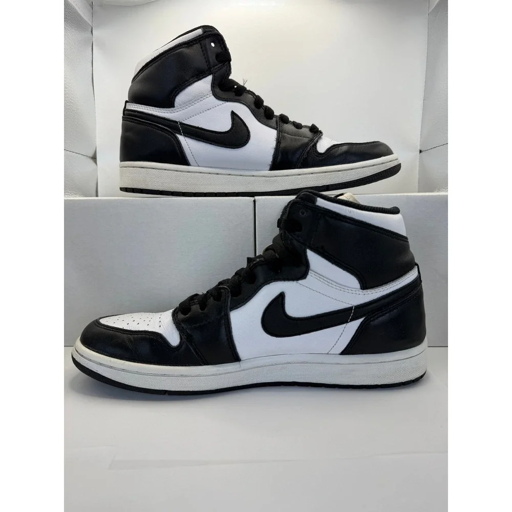 Air Jordan 1 Retro "Black / White" (2014) – Size 8.5 - Picture 2 of 6